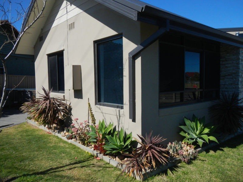 268 Fullerton Street, Stockton NSW 2295