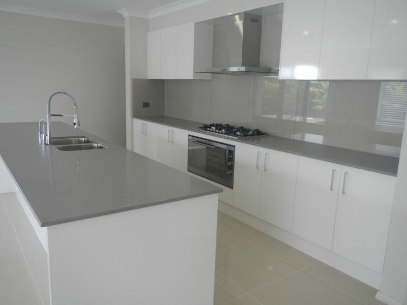 7 Oimara Street, Fern Bay NSW 2295