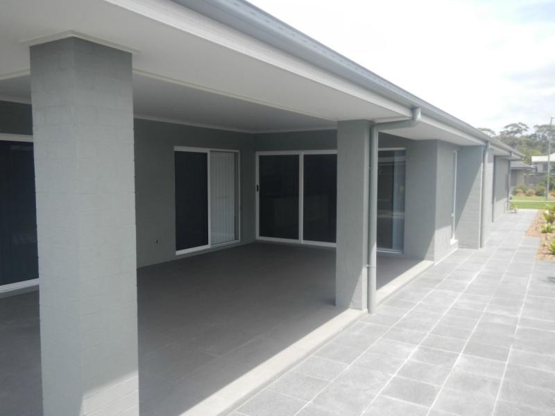 7 Oimara Street, Fern Bay NSW 2295