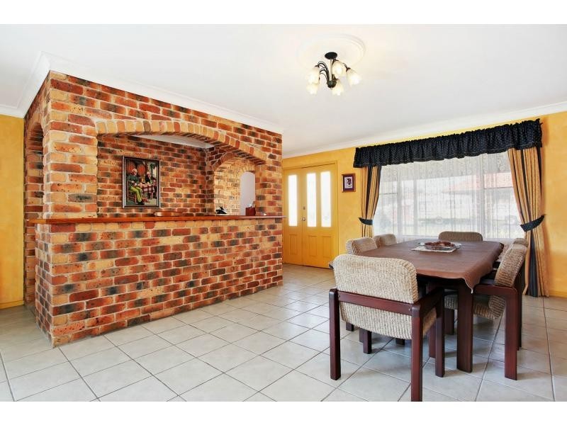 4 Pembroke Street, Stockton NSW 2295
