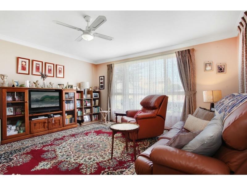 4 Pembroke Street, Stockton NSW 2295