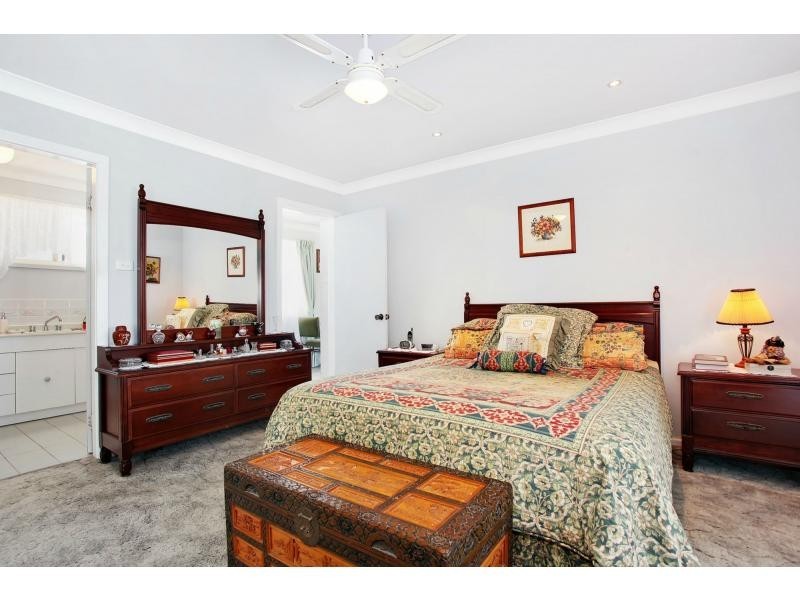 4 Pembroke Street, Stockton NSW 2295