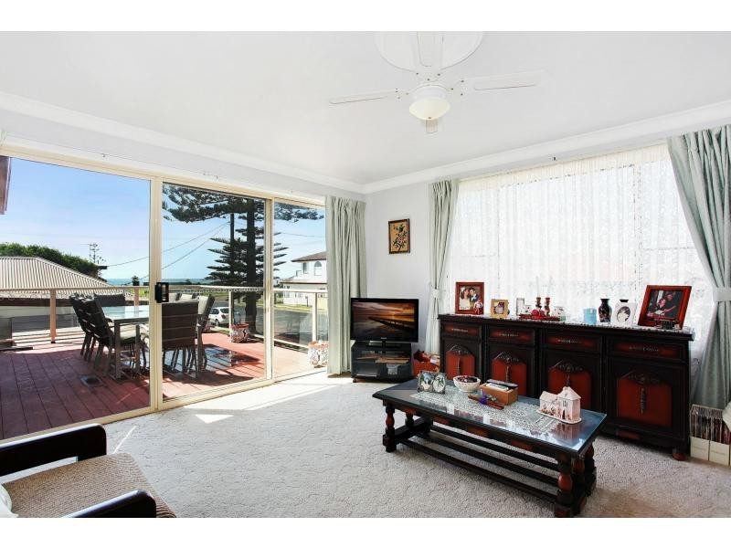 4 Pembroke Street, Stockton NSW 2295