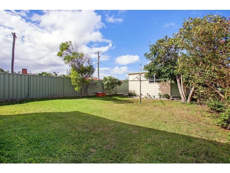 196 Fullerton Street, Stockton NSW 2295