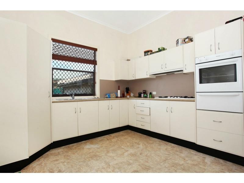 196 Fullerton Street, Stockton NSW 2295