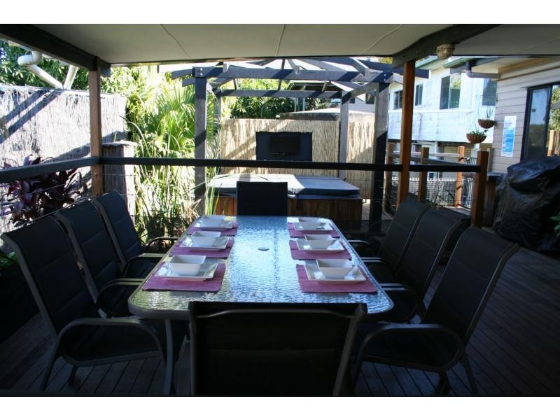 1854 Stapylton Jacobs Well Road, Jacobs Well QLD 4208