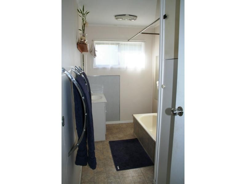 1854 Stapylton Jacobs Well Road, Jacobs Well QLD 4208