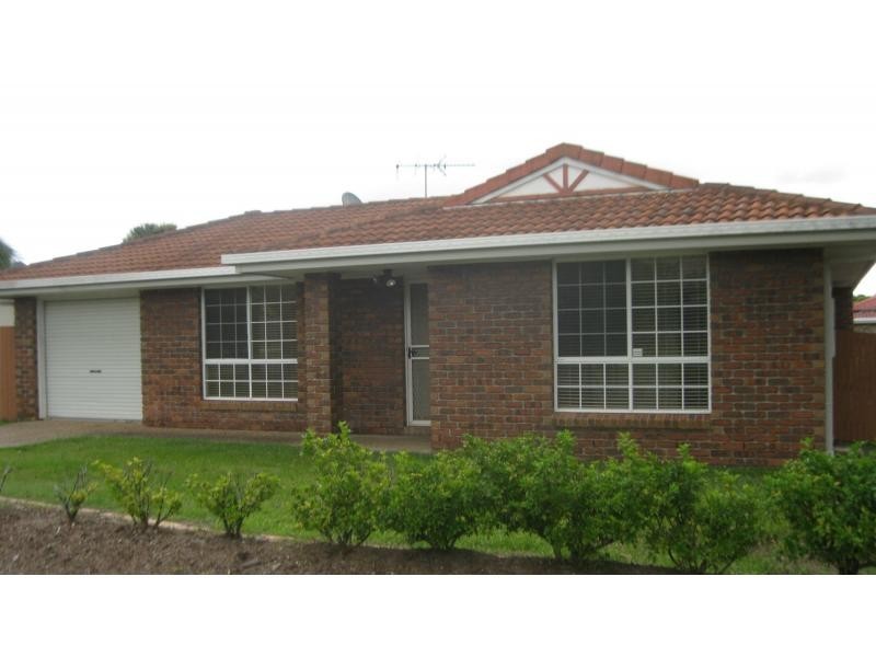 33 Halfway Drive, Ormeau QLD 4208