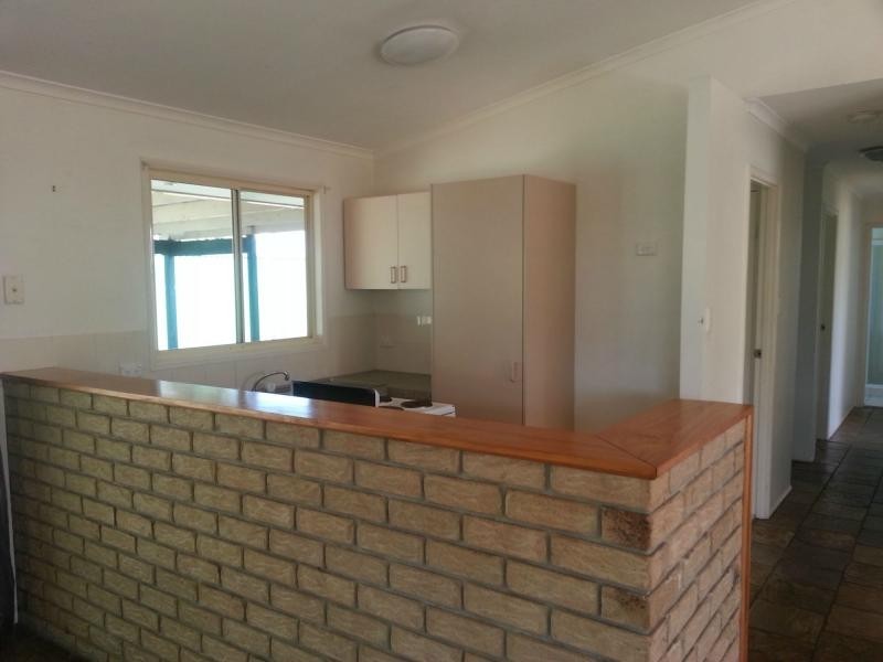 14 Johnathon Close, Jacobs Well QLD 4208