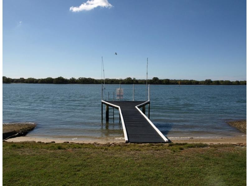 14 ESPLANADE, Jacobs Well QLD 4208