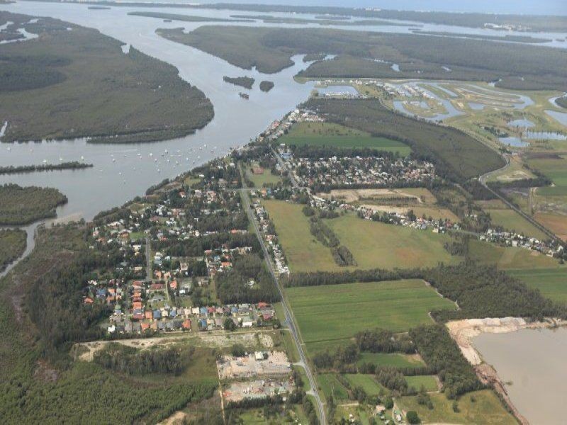 14 ESPLANADE, Jacobs Well QLD 4208