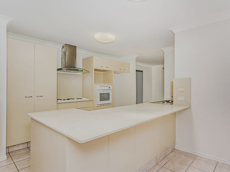 15 Esplanade, Jacobs Well QLD 4208