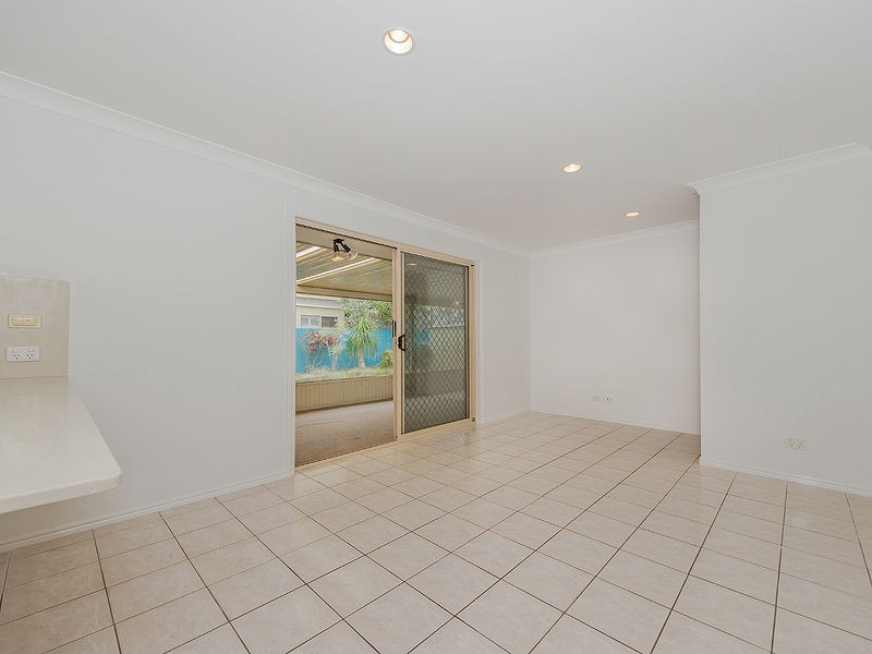 15 Esplanade, Jacobs Well QLD 4208