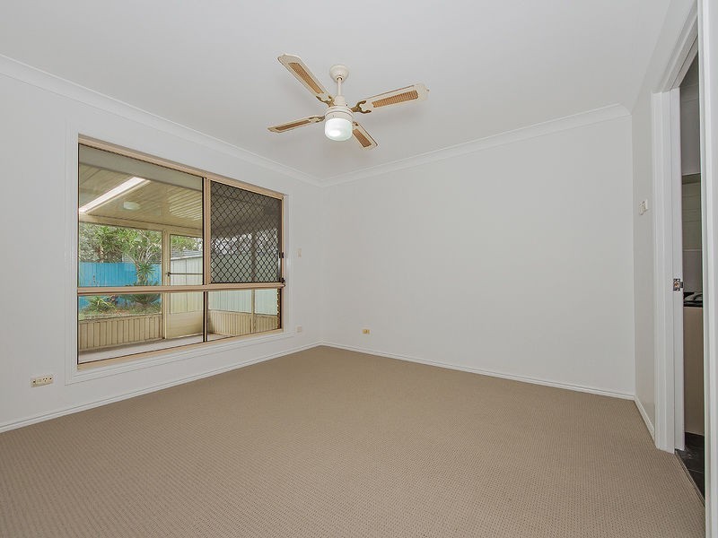 15 Esplanade, Jacobs Well QLD 4208
