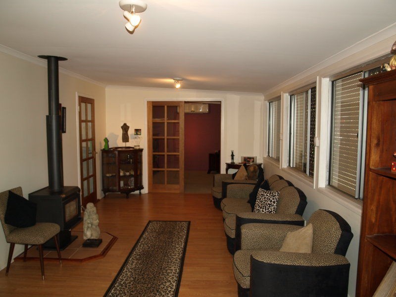 39 Karen Street, Jacobs Well QLD 4208