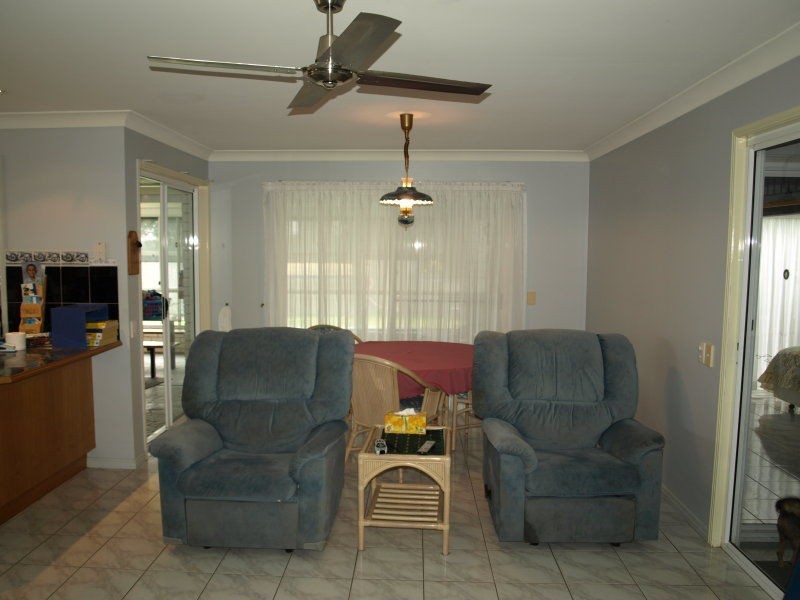 21 Esplanade , JACOBS WELL, Jacobs Well QLD 4208