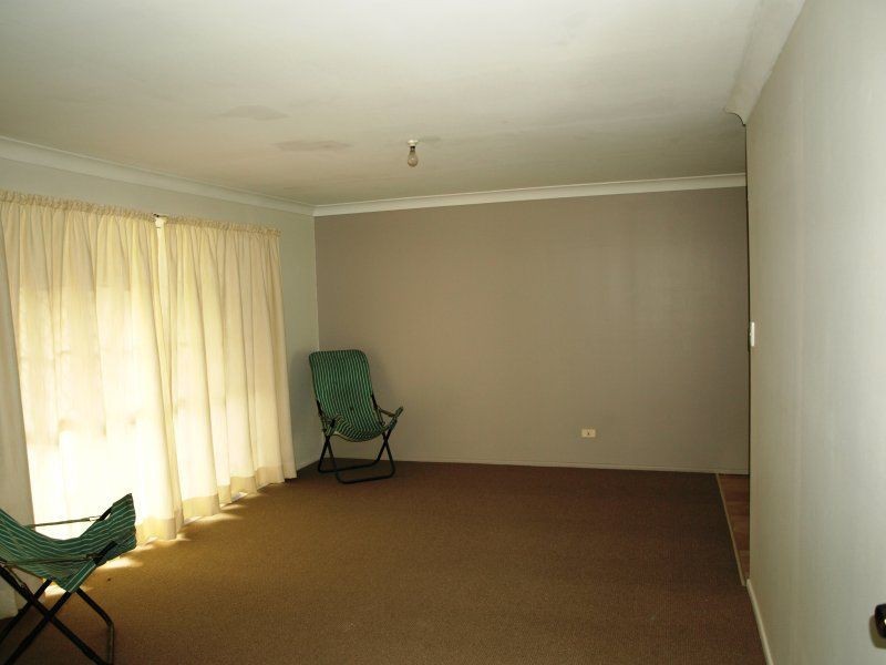 8 Karen Street, Jacobs Well QLD 4208