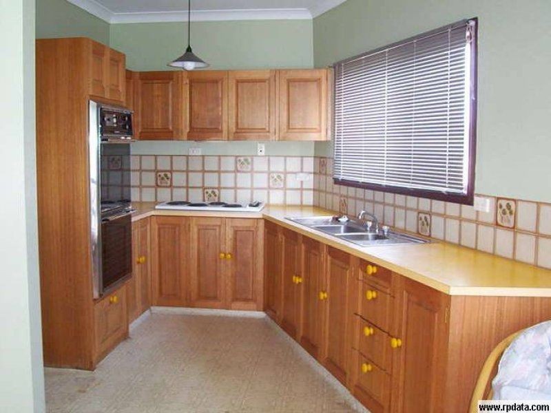 11 Esplanade, Jacobs Well QLD 4208