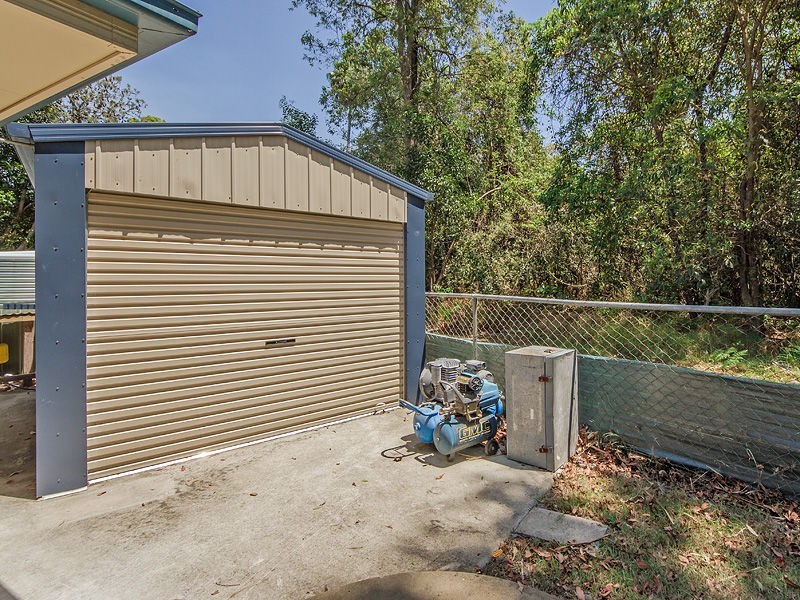 8 Greenfinch Court, Jacobs Well QLD 4208