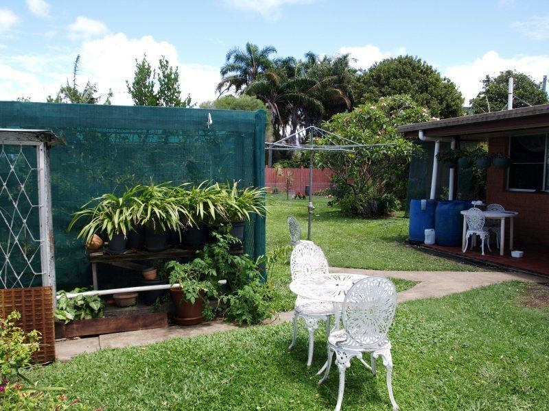 16-18 Seabrae Street, Steiglitz QLD 4207