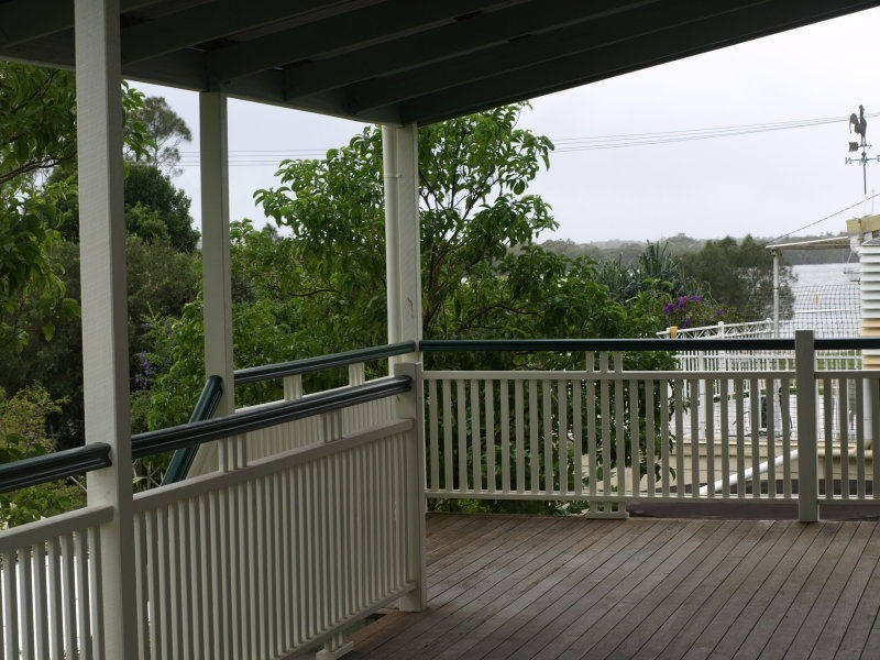 36 Bay Drive, Jacobs Well QLD 4208