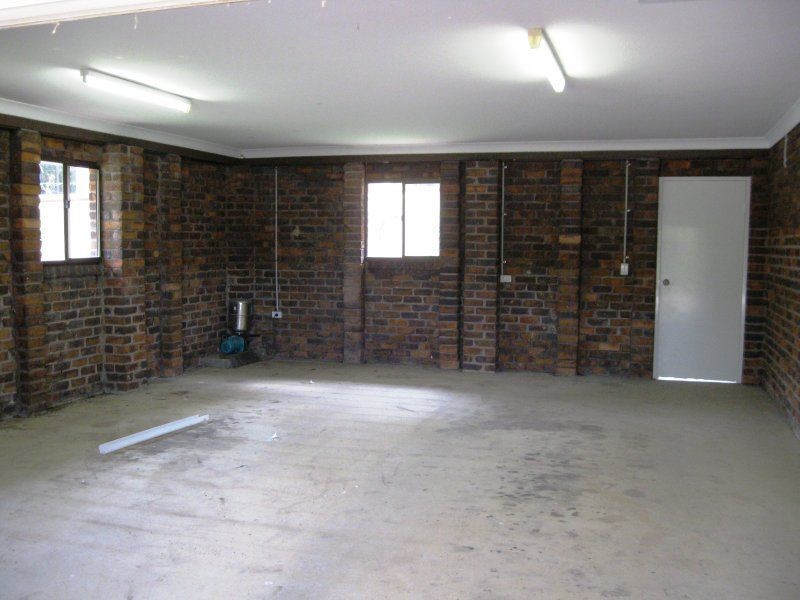 42 Quinns Hill Road East, Stapylton QLD 4207