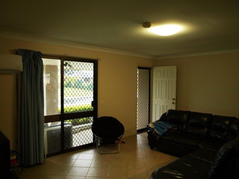 3 Glendevon Crescent, Mount Warren Park QLD 4207