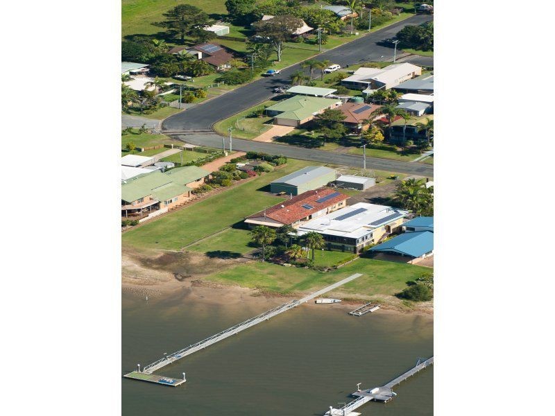 45 Warana Avenue, Steiglitz QLD 4207