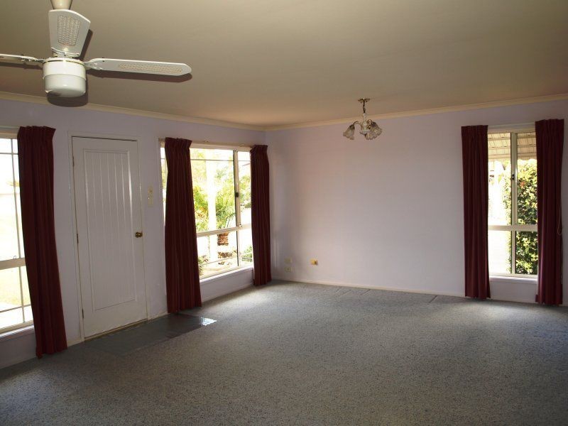 45 Warana Avenue, Steiglitz QLD 4207