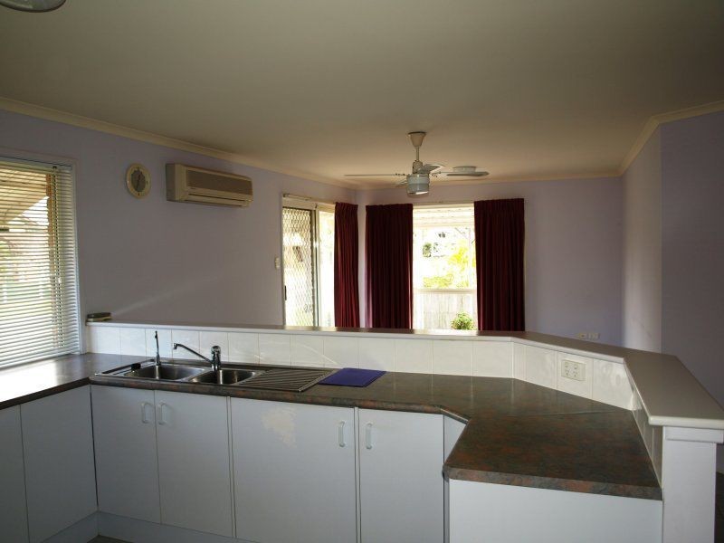 45 Warana Avenue, Steiglitz QLD 4207