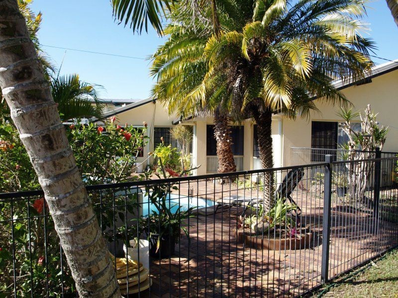 5 Esplanade Street, Jacobs Well QLD 4208