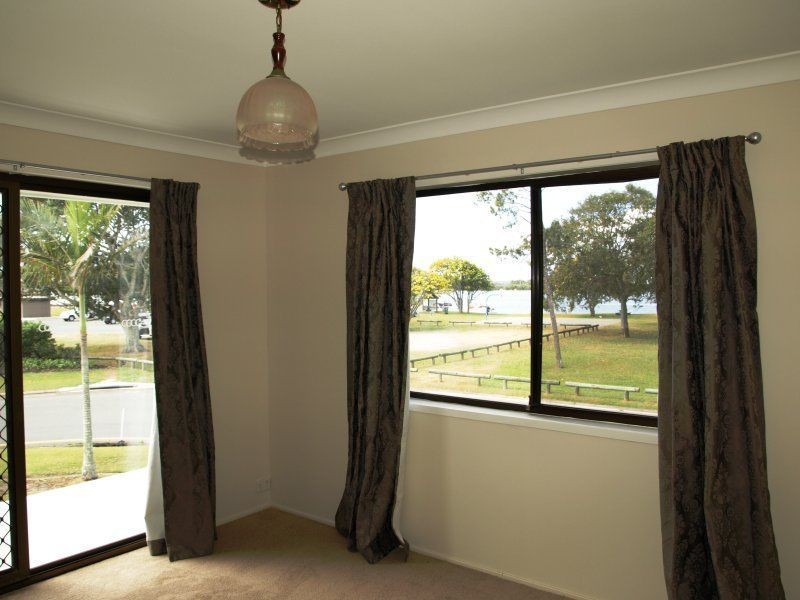 2 Coral Street, Cabbage Tree Point, Steiglitz QLD 4207