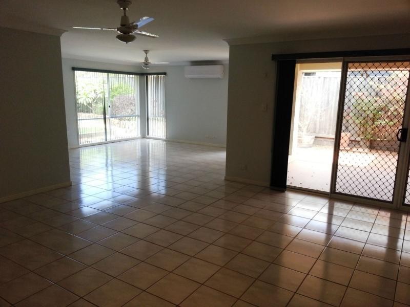 11 Lilyvale Crescent, Ormeau QLD 4208