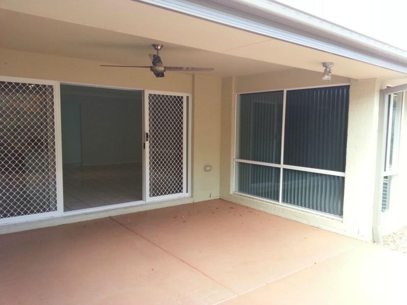 11 Lilyvale Crescent, Ormeau QLD 4208