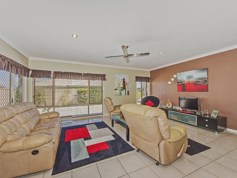 40 Bangalow Drive, Steiglitz QLD 4207