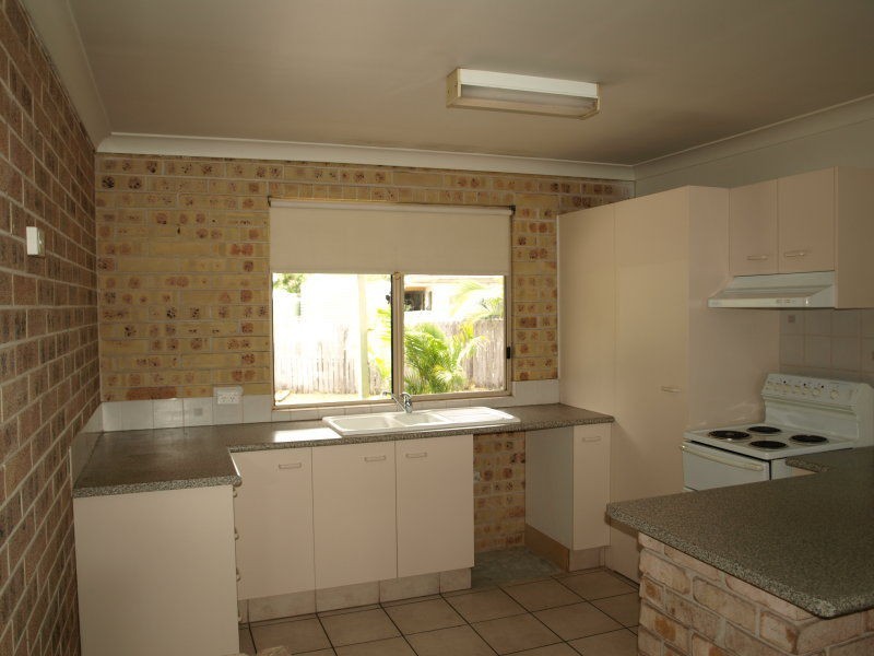 1 Thomas Court, Jacobs Well QLD 4208