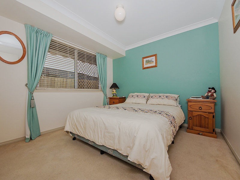 9 Samuel Court, Jacobs Well QLD 4208