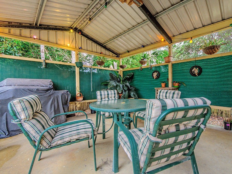 9 Samuel Court, Jacobs Well QLD 4208