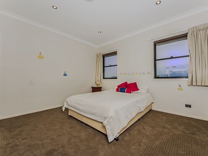 21 Marina Parade, Calypso Bay, Jacobs Well QLD 4208