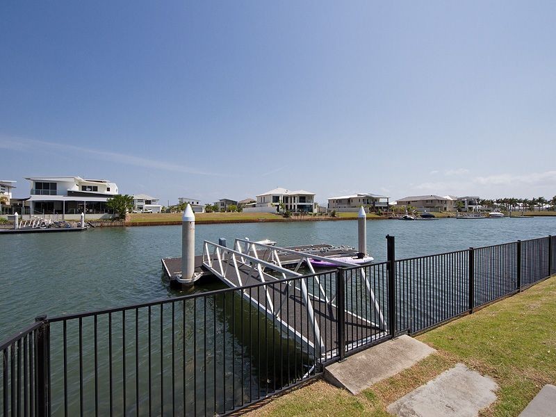 21 Marina Parade, Calypso Bay, Jacobs Well QLD 4208