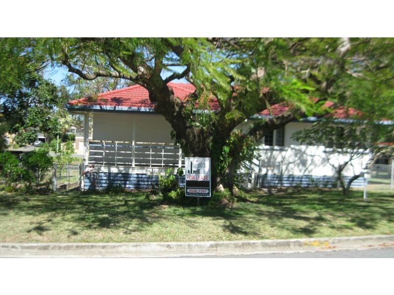 12 Bambarra Street, Southport QLD 4215