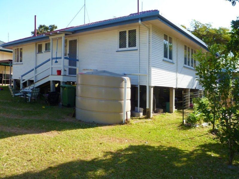 12 Bambarra Street, Southport QLD 4215