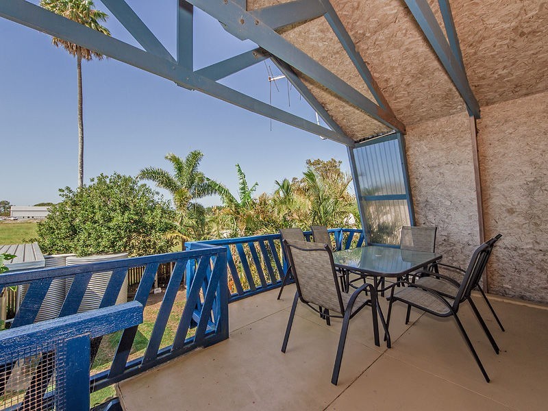 4 Seabrae Street, Steiglitz QLD 4207