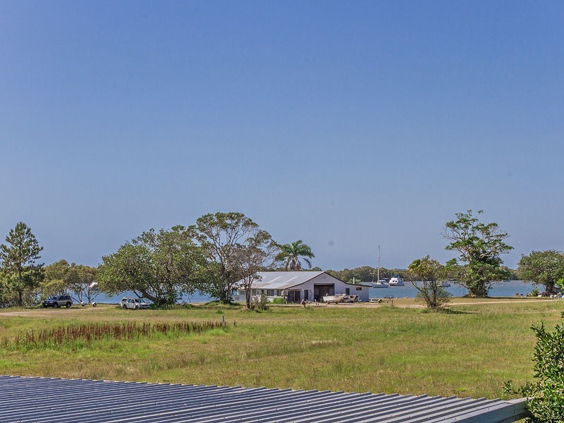 4 Seabrae Street, Steiglitz QLD 4207