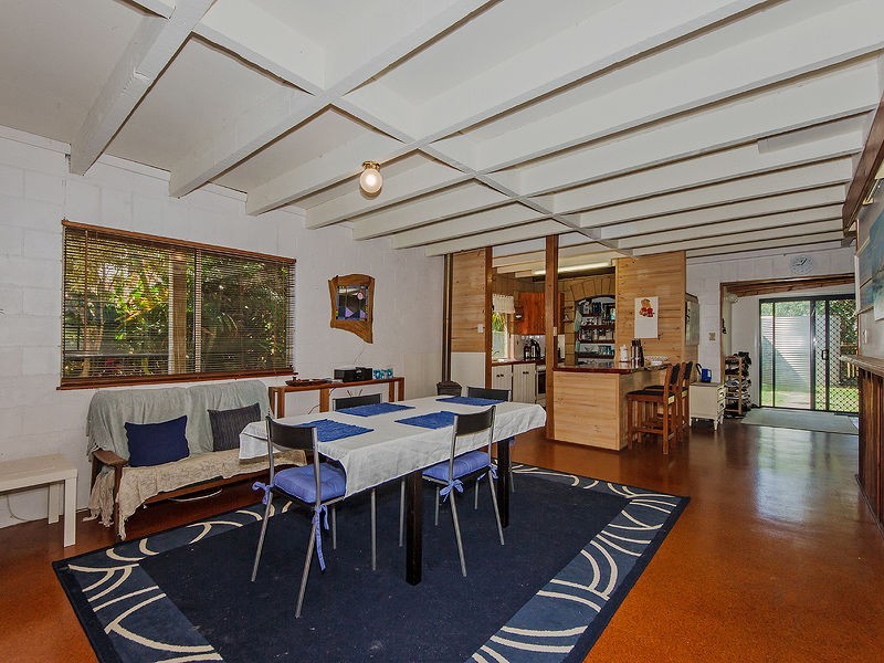 4 Seabrae Street, Steiglitz QLD 4207