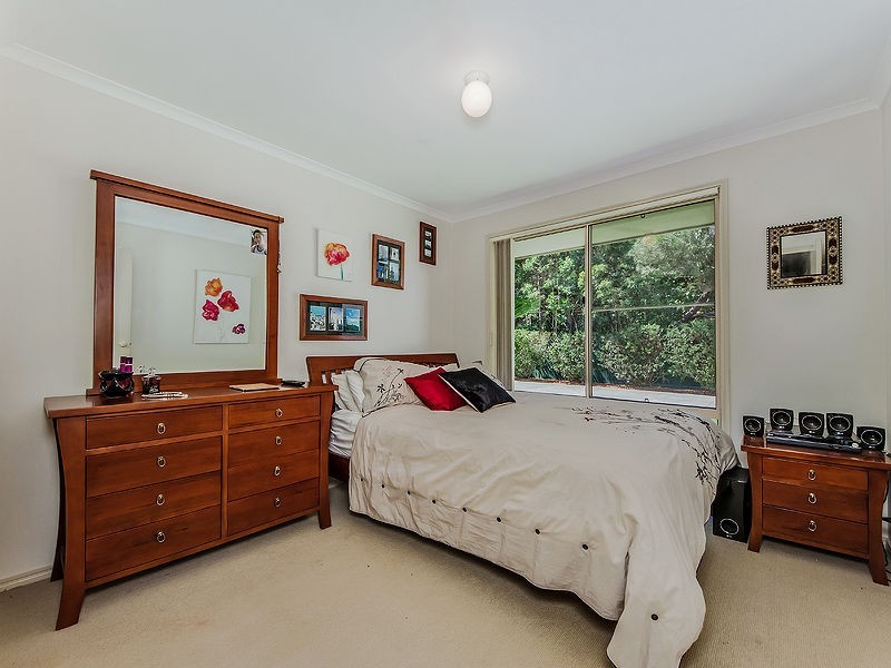 9 PELICAN Parade, Jacobs Well QLD 4208
