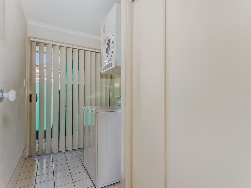 9 PELICAN Parade, Jacobs Well QLD 4208