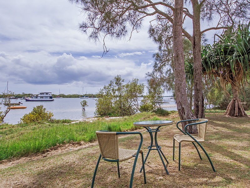 5 Adrian Court, Jacobs Well QLD 4208