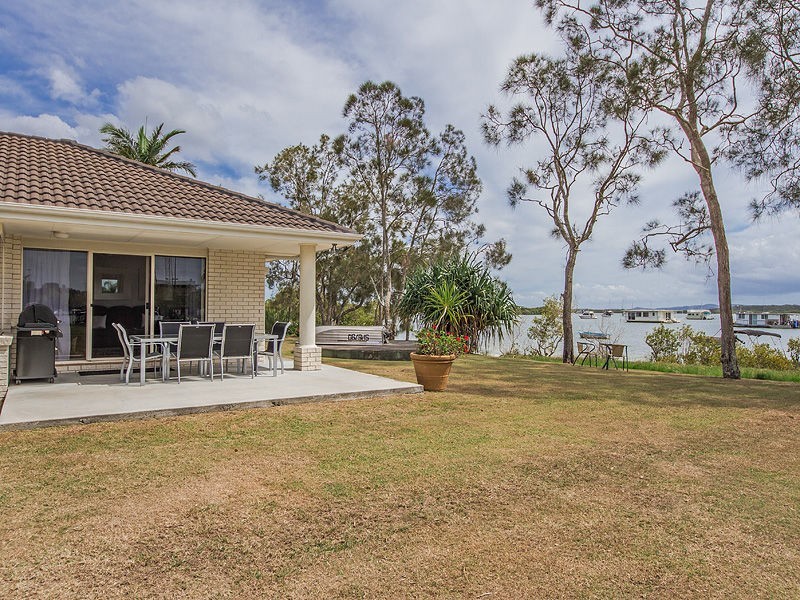 5 Adrian Court, Jacobs Well QLD 4208
