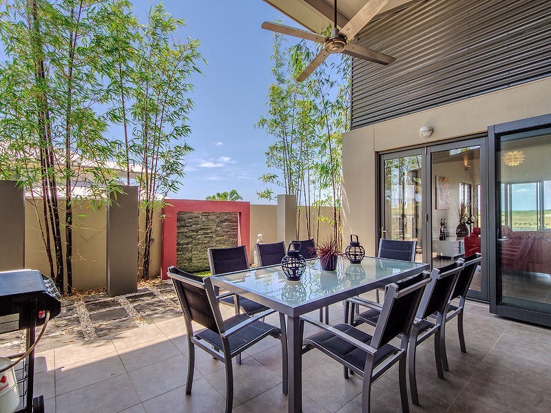 1 Windward Place, Jacobs Well QLD 4208